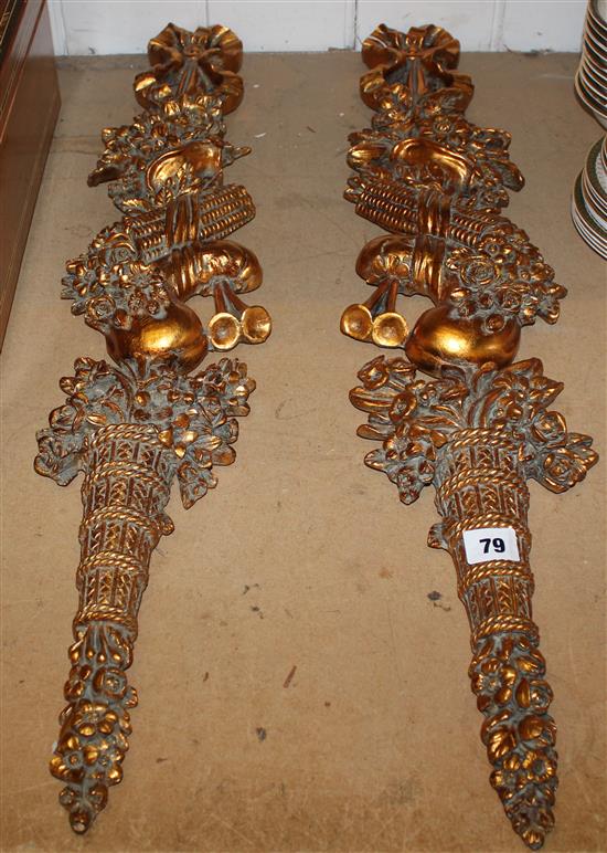 Pair giltwood wall appliques